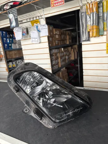 Farol Fiat toro auxiliar original 17/18 lado direito