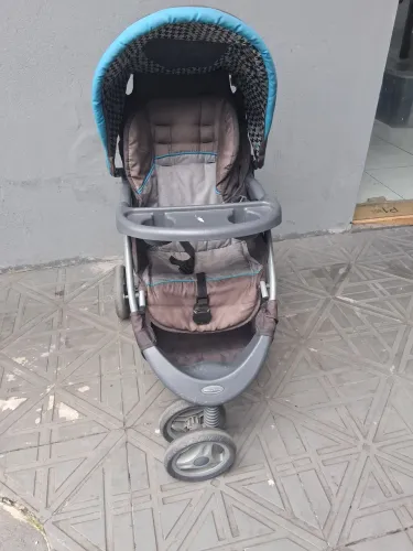 Carrinho de bebê