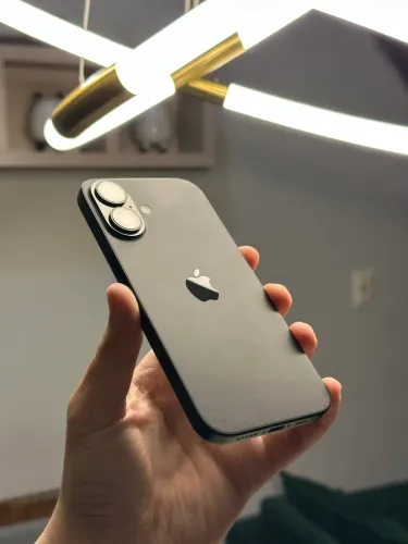 iPhone 16 128GB! Em perfeito estado original