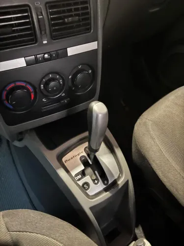 Fiat Idea Essence Dualogic 1.6 Flex 16V 5P 2012