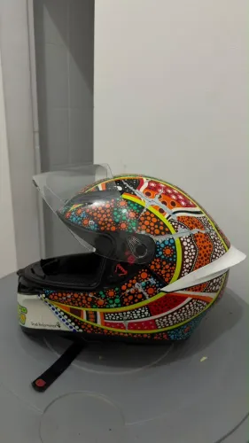 Capacete agv