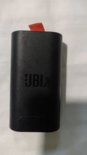 Vendo bateria original JBL com pouco tempo de uso para caixa partybox 120 club