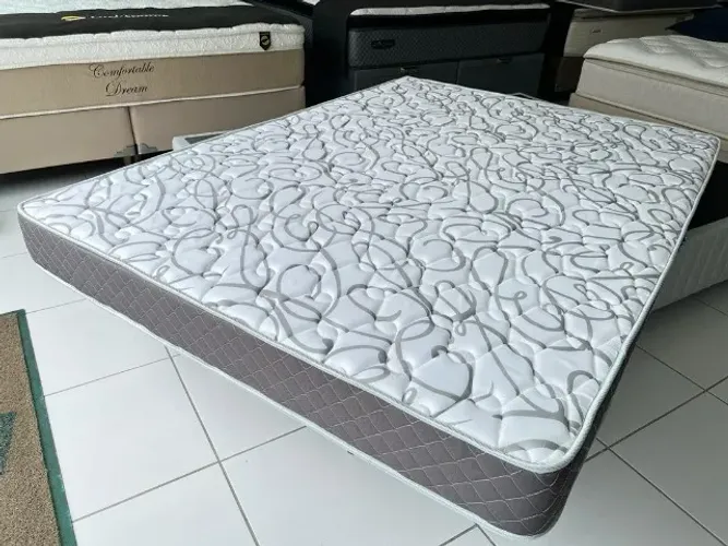 Colchão de Espuma D33 Casal Marca Umaflex 16 cm de altura Até 120Kg, Novo!