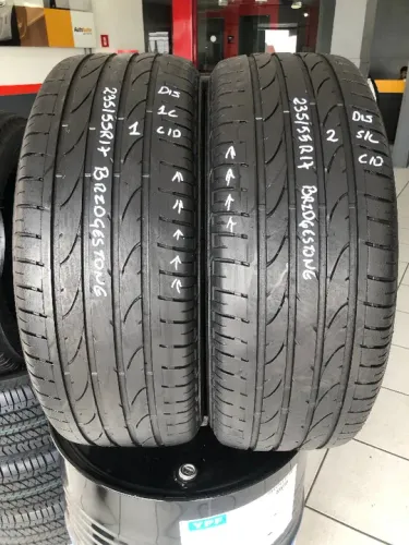 Kit 02 Pneus 235/55r17 Bridgestone Dueler Hp Sport (usados)1/2