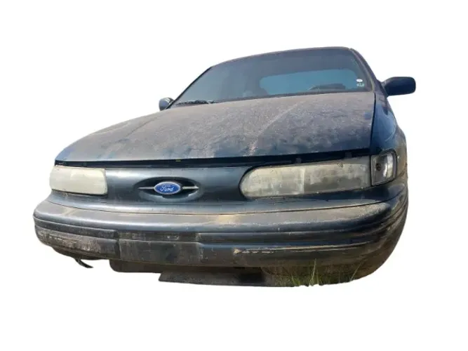 Sucata Ford Taurus 3.0 1994 Para Retirada de Peças