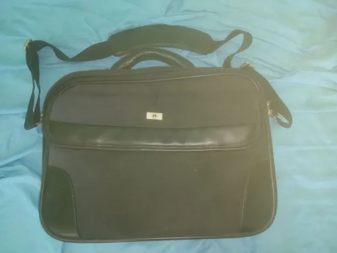 Bolsa de Notebook - Preta - Seminovo