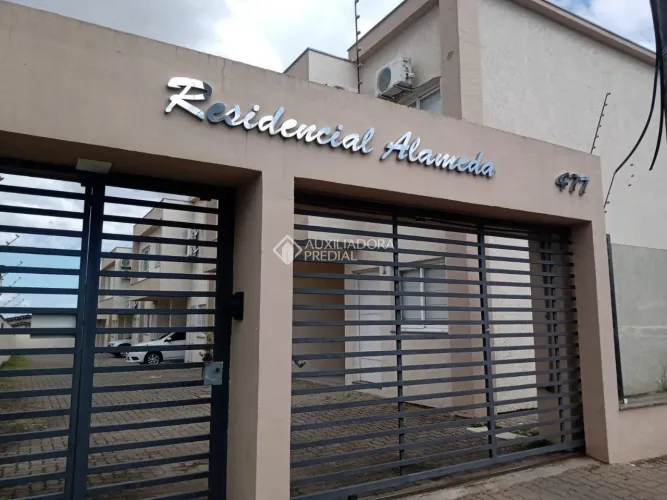 Sobrado em condomínio de 99m2