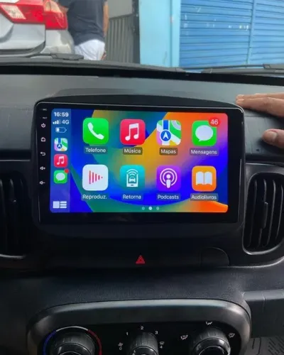Multimídia tela de 9 Fiat Mobi