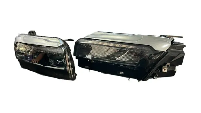 PAR DE FAROL JEEP COMMANDER 2021 2022 2023 