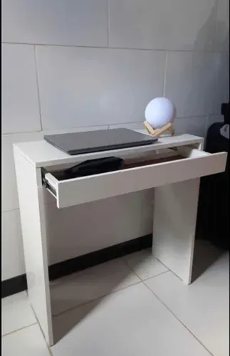 Mesa (escrivaninha) nova 