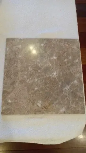 Vendo 325 placas de mármore importada
