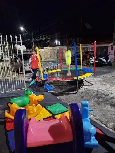 Kit de Brinquedos Infantil - Diversão Garantida!