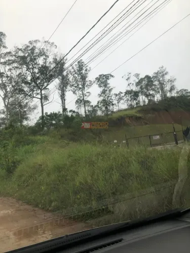 Terreno em Ribeirão Pires na região do ABC.