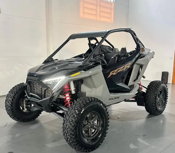 UTV POLARIS RZR TURBO R SPORT 2023