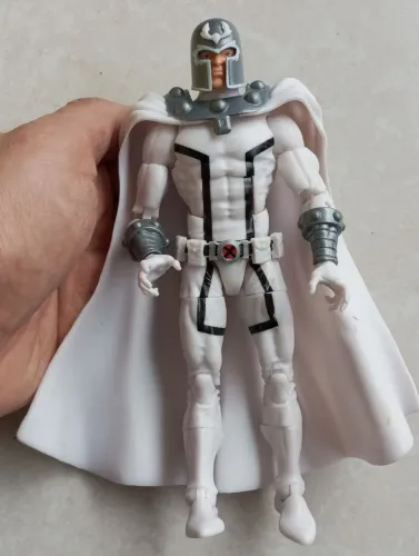 Marvel Legends - Magneto