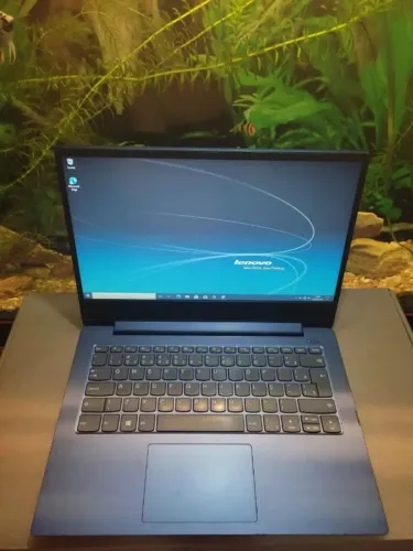 Notebook Lenovo Intel core i5 + 8 GB + SSD 256