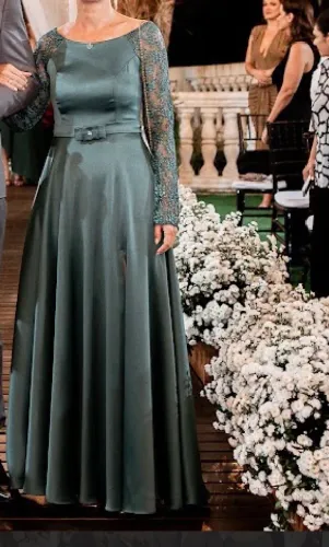 Vestido de festa verde esmeralda
