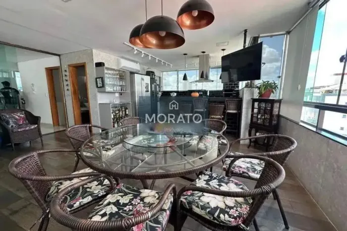 Cobertura 4 Quartos, Suíte, 3 Vagas de Garagem, no Bairro Eldorado