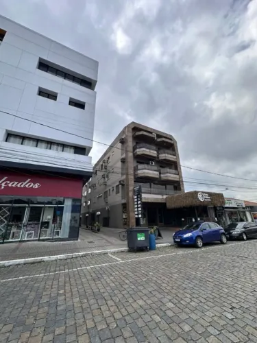 Alugo salas para lojas, escritórios em CENTRO COMERCIAL EM GASPAR/SC