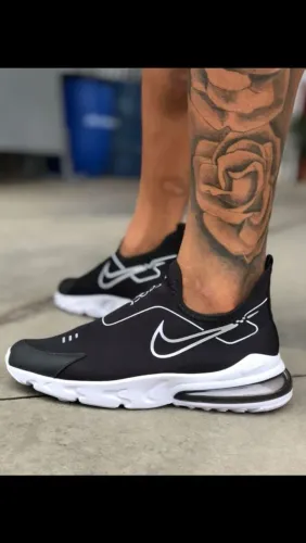 Nike Air Max 270 React Slip