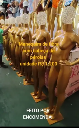 Manequim cabeça de pérolas 