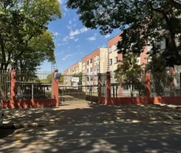 Locação de Apartamentos / Padrão na cidade de Maringá