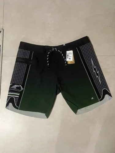 Bermuda de Praia e Surf Jisk