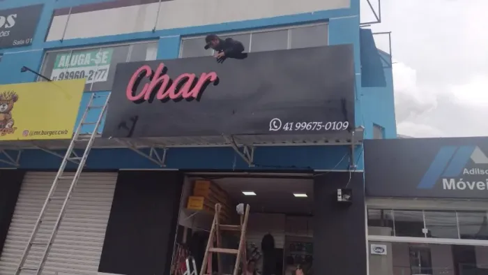 Comunicação Visual em Lona - Acrílico - Chapa de Zinco e Acm - Para Fachadas e Revestiment