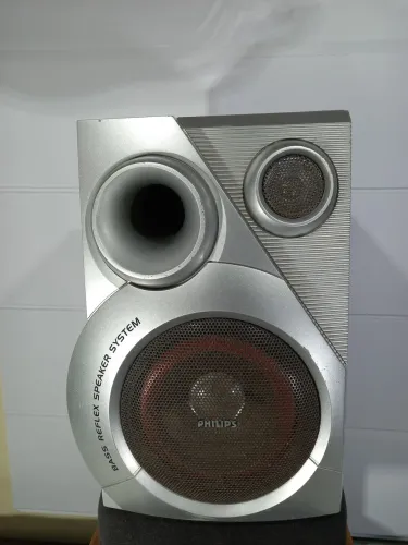 Caixas acústica Philips Bass reflex Speaker system modelo FWM371/BK Philips