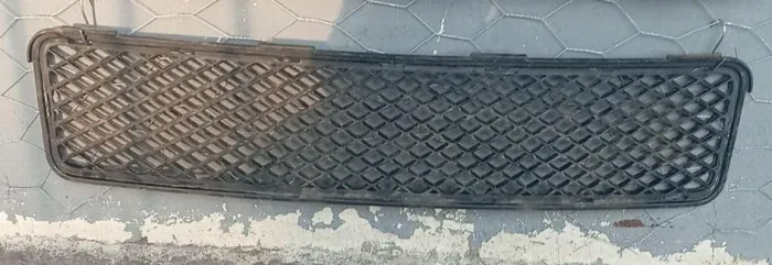 GRADE INFERIOR PARACHOQUE HYUNDAI TUCSON 05/15