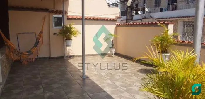 Higienópolis | Casa de Condomínio 3 quartos, sendo 1 suite