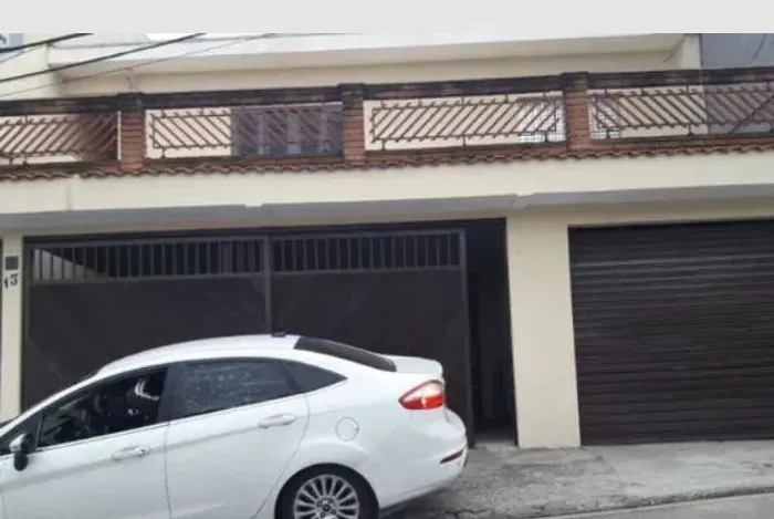 Sobrado à venda em Osasco, Jardim Veloso, com 3 quartos, com 250 m², Não Está Em Condomíni