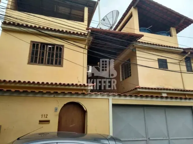Oportunidade: 3 Casas no Mesmo Terreno Niterói