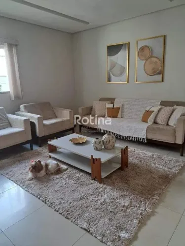 Casa à venda, 3 quartos, Jardim Patrícia - Uberlândia/MG - Rotina Imobiliária
