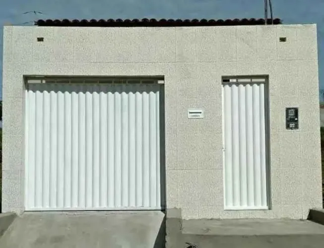 - Casa na vila Luizão