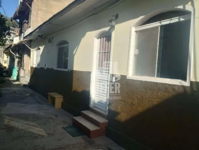 Casa com 2 quartos à venda, 104 m² por R$ 280.000 - Santa Rosa - Niterói/RJ.