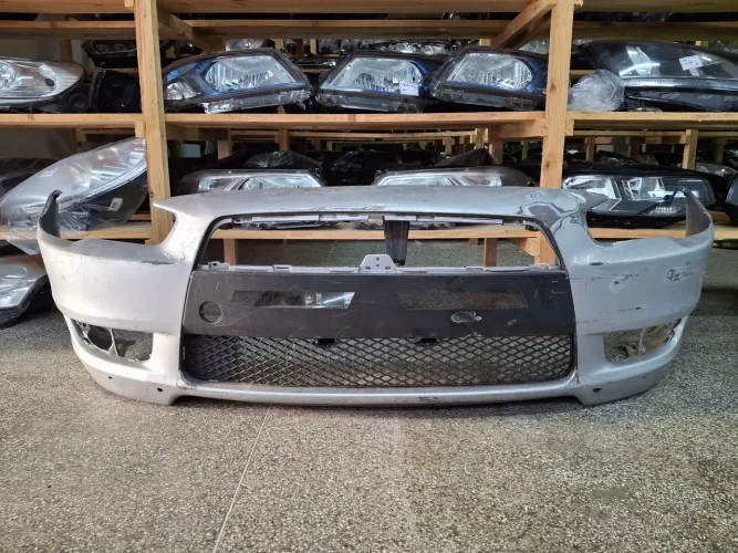 Parachoque dianteiro lancer 2011/2019 