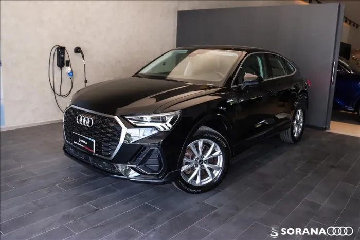 Audi Q3 Performance 2.0 TFSI Tiptr. Quattro 2023