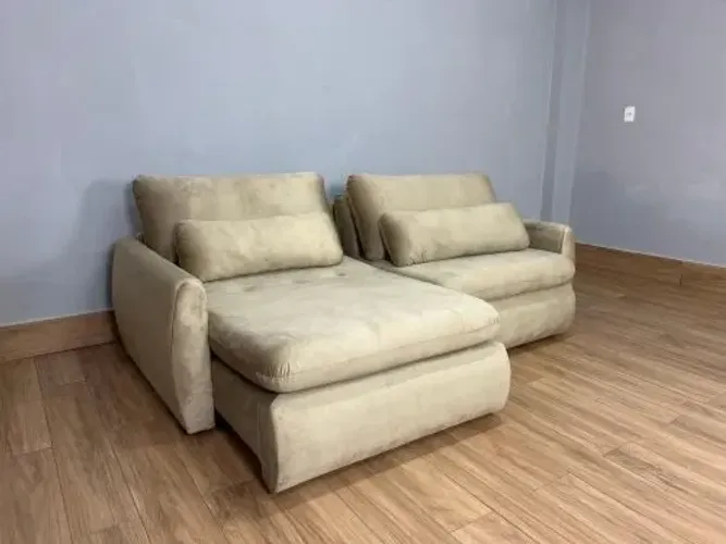 Sofá Cama Retrátil Reclinável Amaranto 2.10m Capuccino Veludo