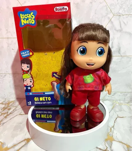 Boneca Gi Neto - Fala 14 frases - Brinquedos e Jogos