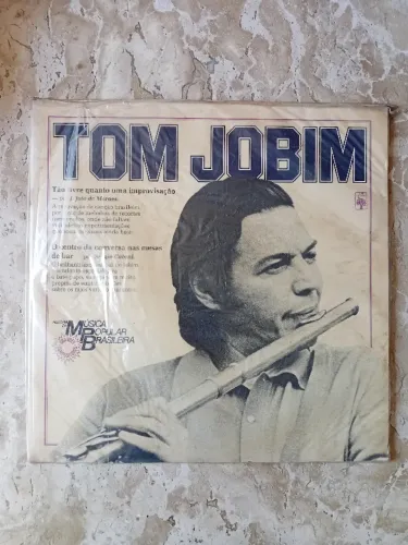 LP Tom Jobim
