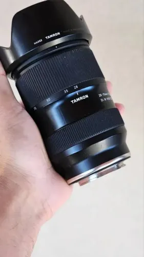 Lente 28-75mm F2.8 Tamron - E-Mount