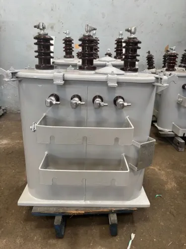 Transformador trifásico de 45 KVA 13.8/380/220 V
