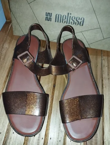Melissa Mar Plataforma Marron com Gliter