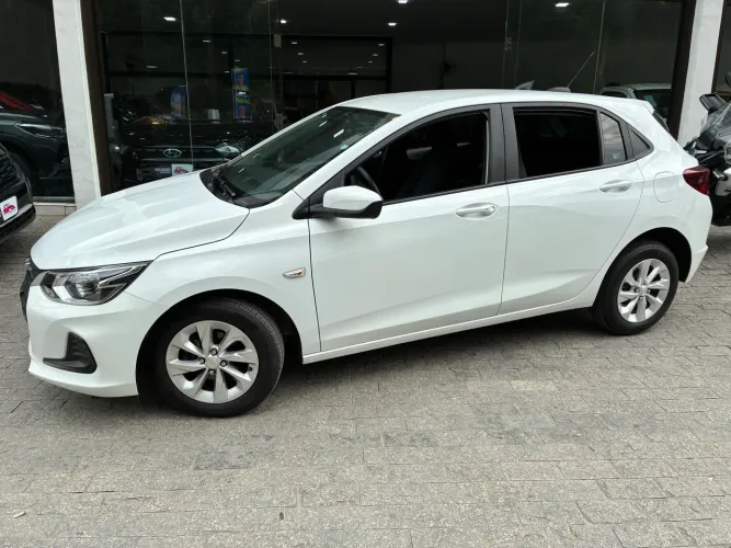 Chevrolet Onix Hatch LT 1.0 12V Flex Mec. 4P 2023