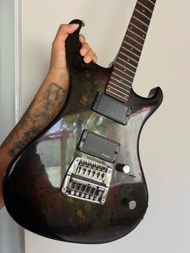 GUITARRA CUSTOM RELIQUIA