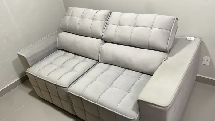 Sofá espuma d33 super novo 
