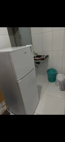 Geladeira, fogao, sofá, tanquinho e Armário