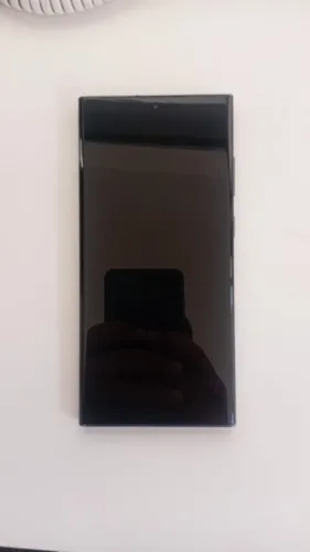 Samsung S23 Ultra 512GB.  Tem conversar no preço 