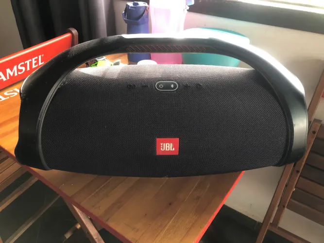 Caixa JBL Boombox 2